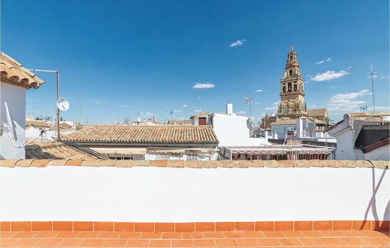 Beautiful Apartment In Cordoba With Kitchenette מראה חיצוני תמונה